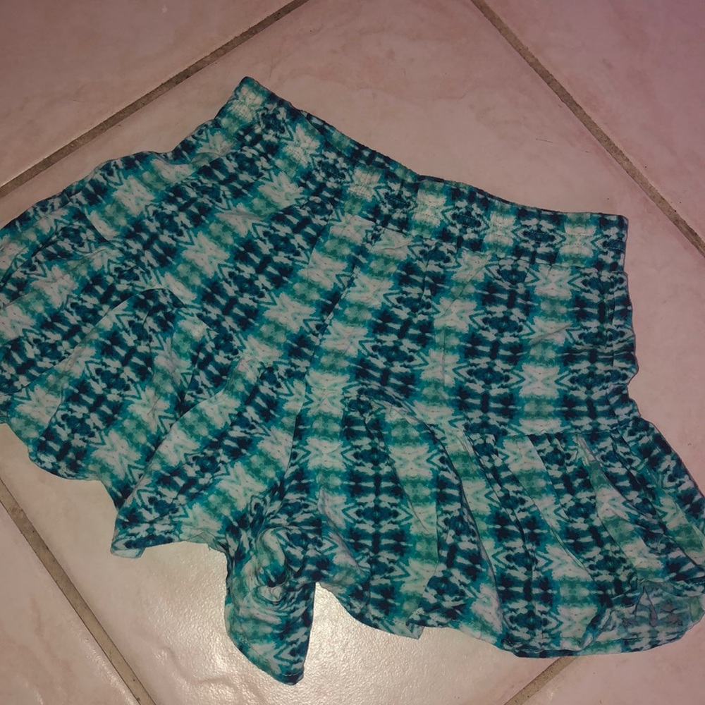 skirt/shorts